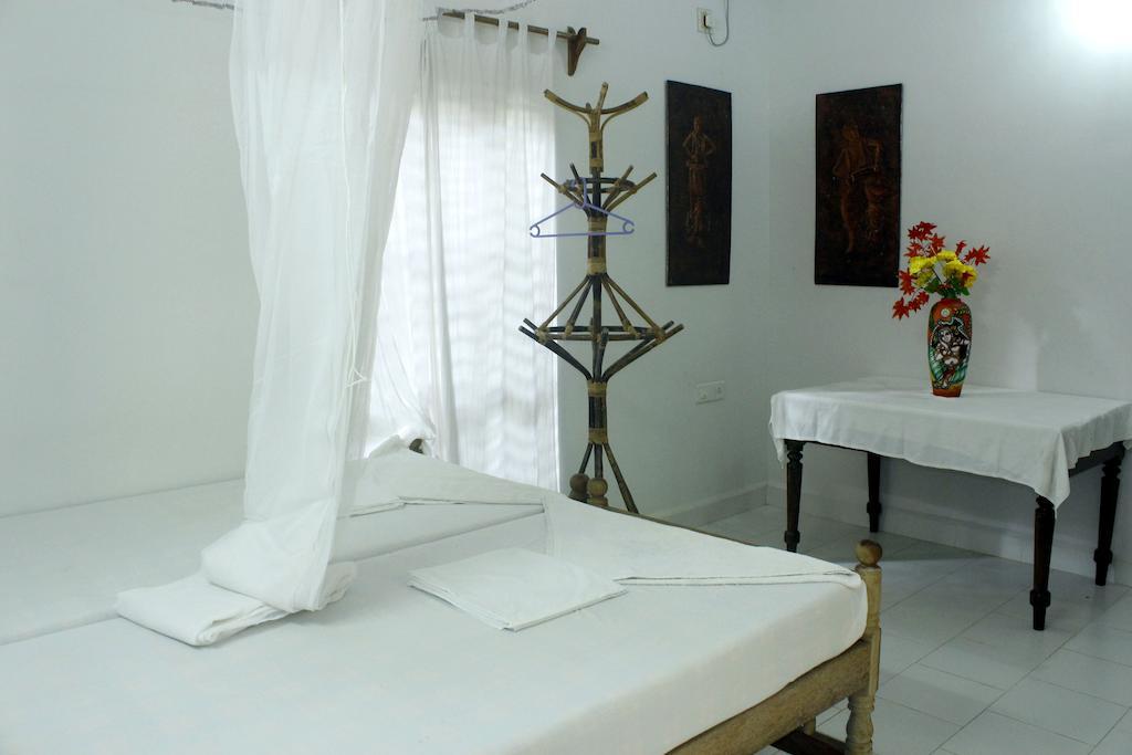 Hotel Jickys Nest Varkala Habitación foto