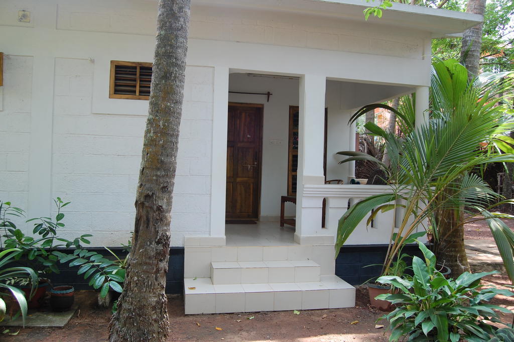 Hotel Jickys Nest Varkala Habitación foto